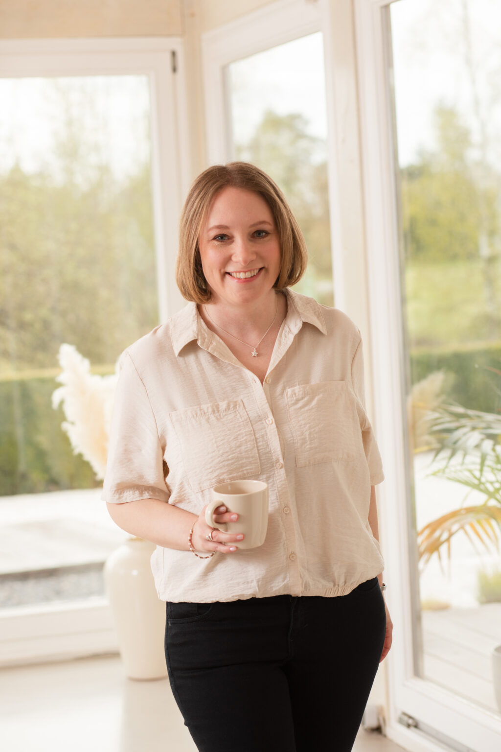 Portrait von Carina Göckeler, Coach für persönliches Wachstum